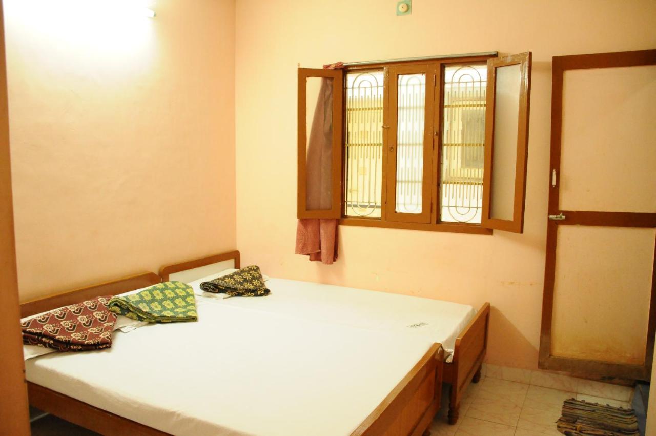 Arunachala Ramana Home Tiruvannamalai Ngoại thất bức ảnh